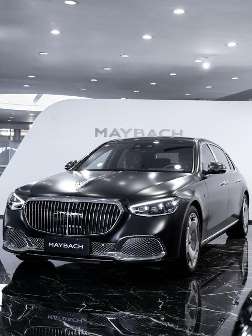 广州海珠区新天富企业管理咨询岚图汽车的售后服务让用户无忧出行，迈巴赫未来的豪华车趋势